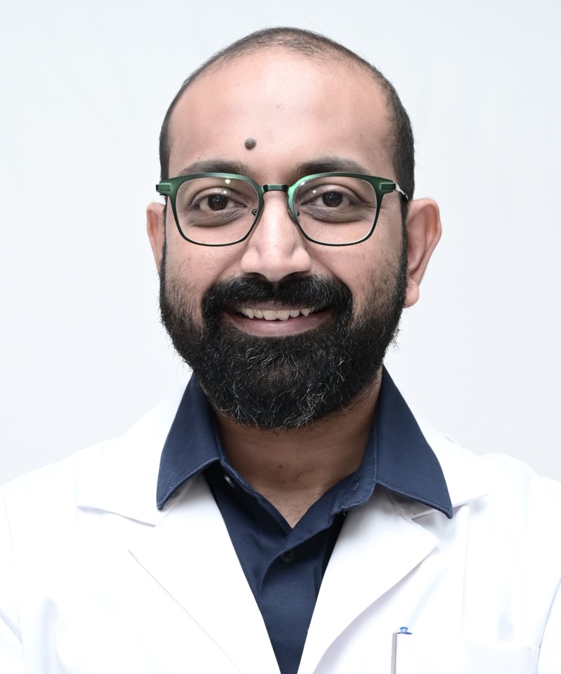 Dr Kaushik Sundar